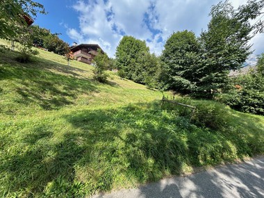 Terrain constructible  sur un emplacement privilégié à La Clusaz