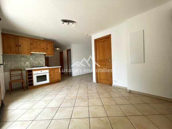 T2 idéalement placé sur la route des stations de ski