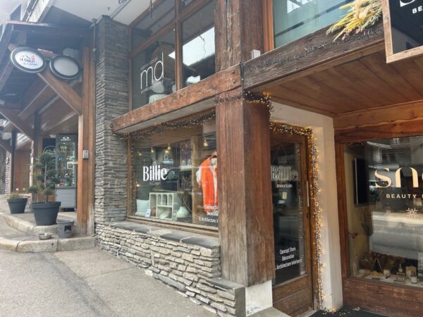 Murs commerciaux au centre du village de La Clusaz