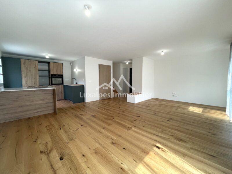 Magnifique T4 Duplex avec jardin dans un secteur prisé de Thônes
